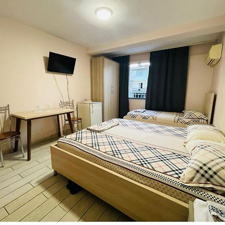 Urban Life Tirana- Economy Rooms Bagian luar foto